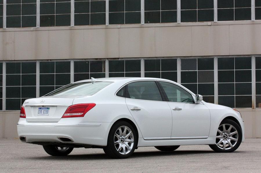  Hyundai Equus Ultimate 2011 года  (фото 53 из 119)